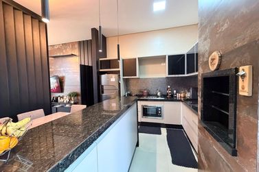 Casa &agrave; venda - 163m&sup2; - Villa Floratta
