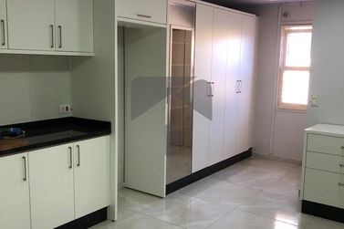 Casa &agrave; venda - 619m&sup2; - Vila A
