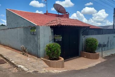 Casa &agrave; venda - 130m&sup2; - Tr&ecirc;s Lagoas