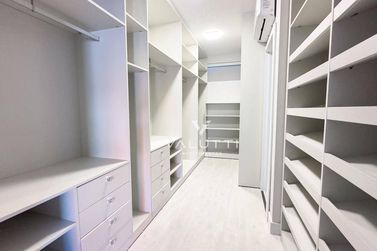 Casa &agrave; venda - 279m&sup2; - Condom&iacute;nio Residencial Porto Seguro