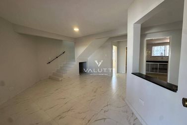 Sobrado &agrave; venda - 308m&sup2; - Jardim Alice I