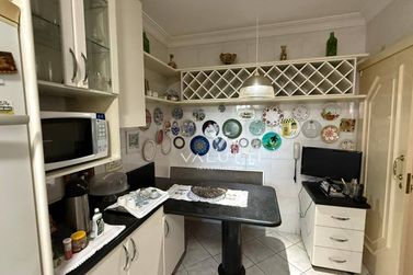 Apartamento &agrave; venda - 220m&sup2; - Edif&iacute;cio Falls Garden