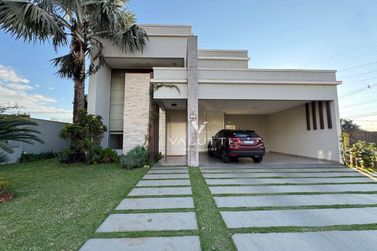 Sobrado &agrave; venda - 352m&sup2; - Condom&iacute;nio Residencial Arco di Roma