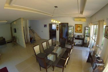 Sobrado &agrave; venda - 430m&sup2; - Condom&iacute;nio Residencial Village Igua&ccedil;u