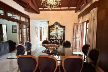 Casa &agrave; venda - 579m&sup2; - Condom&iacute;nio Chacara Natureza