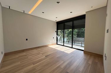 Sobrado &agrave; venda - 458m&sup2; - Condom&iacute;nio Eco Bella Vista