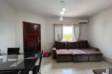 Casa &agrave; venda - 130m&sup2; - Jardim Ana Cristina