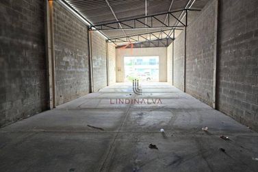 Sal&atilde;o Comercial para alugar - 300m&sup2; - Jardim Ip&ecirc; III