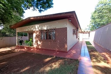 Ch&aacute;cara &agrave; venda - 150m&sup2; - Mata Verde