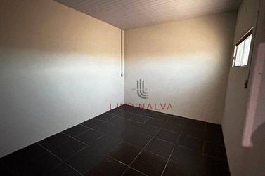 Sal&atilde;o Comercial para alugar - 720m&sup2; - Distrito Industrial