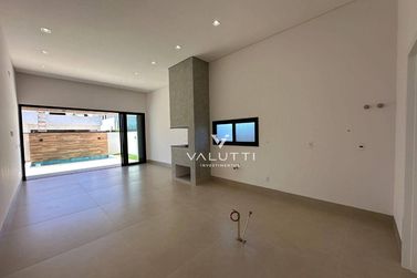 Casa &agrave; venda - 189m&sup2; - Condom&iacute;nio Residencial Safira