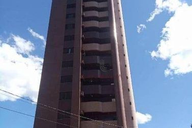 Apartamento &agrave; venda - 127m&sup2; - Centro