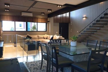 Sobrado &agrave; venda - 252m&sup2; - Condom&iacute;nio Terras Alpha I
