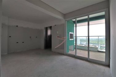 Apartamento &agrave; venda - 122m&sup2; - Edif&iacute;cio Residencial Esmeralda
