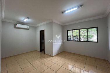 Sobrado para alugar - 354m&sup2; - Centro