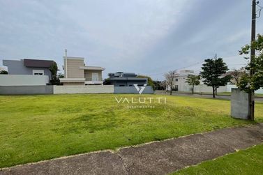 Terreno &agrave; venda - 300m&sup2; - Condom&iacute;nio Terras Alpha II
