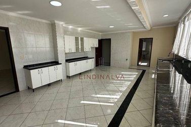 Apartamento para alugar - 400m&sup2; - Centro