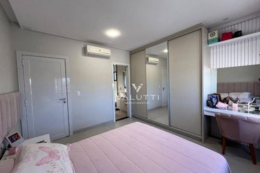 Sobrado &agrave; venda - 277m&sup2; - Condom&iacute;nio Residencial Safira