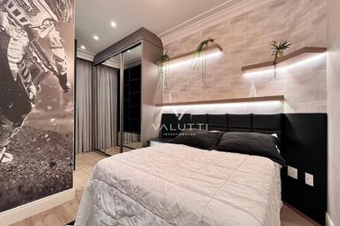 Apartamento &agrave; venda - 200m&sup2; - Meia Praia