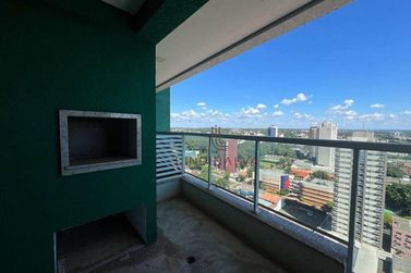 Apartamento &agrave; venda - 125m&sup2; - Centro