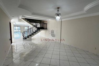 Apartamento para alugar - 400m&sup2; - Centro