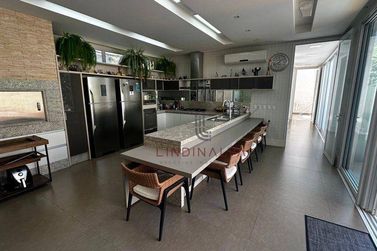 Sobrado &agrave; venda - 750m&sup2; - Condom&iacute;nio Residencial Castel Franco