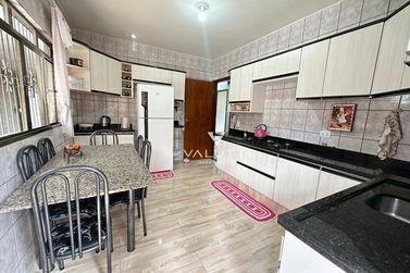 Casa &agrave; venda - 250m&sup2; - Jardim Dona F&aacute;tima Osman