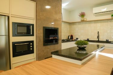 Casa &agrave; venda - 170m&sup2; - Campos do Igua&ccedil;u