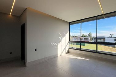 Sobrado &agrave; venda - 400m&sup2; - Royal Boulevard Yacht Residence e Resort