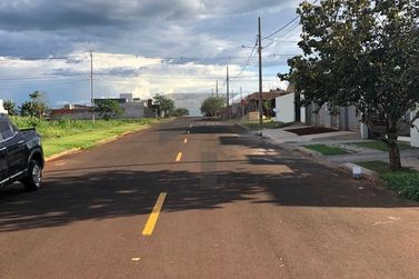 Terreno &agrave; venda - 300m&sup2; - Jardim das Oliveiras