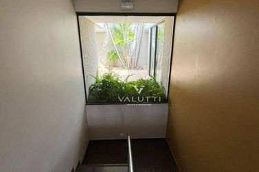 Casa &agrave; venda - 382m&sup2; - Condom&iacute;nio Vila Residencial B