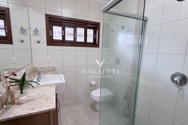 Casa &agrave; venda - 388m&sup2; - Condom&iacute;nio Vila Residencial B