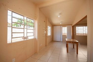 Casa &agrave; venda - 100m&sup2; - Yolanda