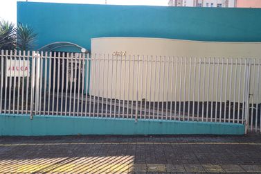 Casa para alugar - 150m&sup2; - Centro