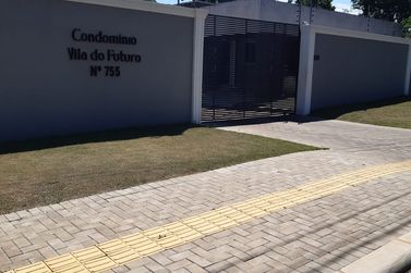 Casa &agrave; venda - 100m&sup2; - Yolanda