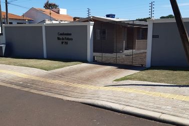 Casa &agrave; venda - 100m&sup2; - Yolanda