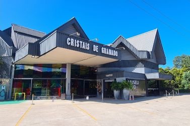 Cristais de Gramado é ponto de coleta para doações ao Rio Grande do Sul