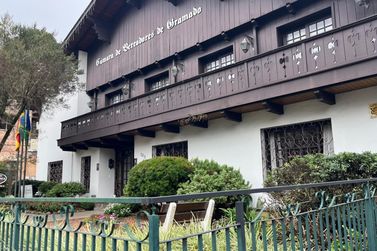 C&acirc;mara de Gramado valoriza cultura, sa&uacute;de e desenvolvimento em sess&atilde;o ordin&aacute;ria
