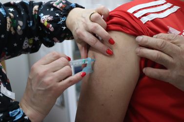 Vacina contra a gripe est&aacute; liberada para toda a popula&ccedil;&atilde;o de Canela