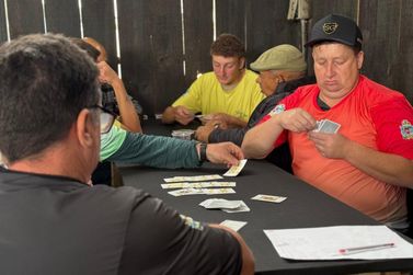 Campeonato Municipal de Canastra inicia nesta sexta-feira (10) em Gramado