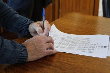 Prefeitura de Nova Petr&oacute;polis repassa mais de R$ 151 mil para dez escolas municipais