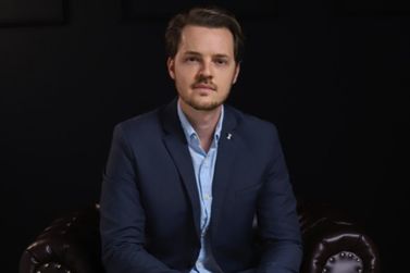 Ano eleitoral e cen&aacute;rio econ&ocirc;mico colocam investimentos em pauta em palestra em Gramado