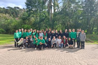 Alunos de Nova Petr&oacute;polis participam de programa&ccedil;&atilde;o especial sobre diversidade cultural