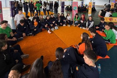 Projeto do C&iacute;rculo Sa&uacute;de leva sa&uacute;de e bem-estar a estudantes de Canela