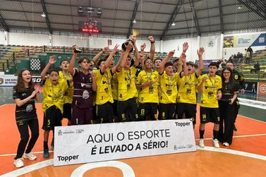Torneio Scur &ndash; Craque do Futuro conhece os campe&otilde;es das categorias Sub-15 e Sub-17