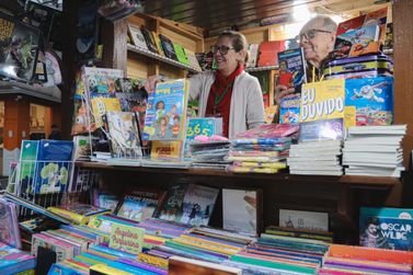 25&ordf; Feira do Livro de Canela re&uacute;ne 3 mil estudantes e valoriza literatura e cultura local