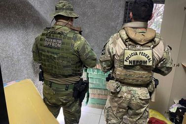 Polícia Federal e BPFRON apreendem entorpecente em residência de Guaíra