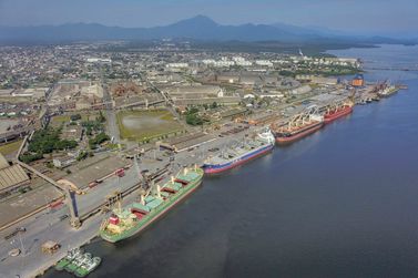 Comissão aprova repasse de 1,5% das receitas dos portos a cidades próximas