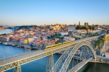 Porto, Lisboa ou Amsterd&atilde;? Voc&ecirc; escolhe e a Viaggiare te leva