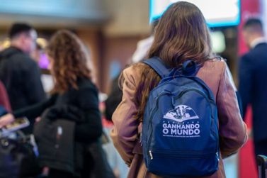 Guaratuba ter&aacute; seis alunos no programa de interc&acirc;mbio 'Ganhando o Mundo 2026'